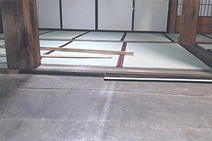 床板の修繕